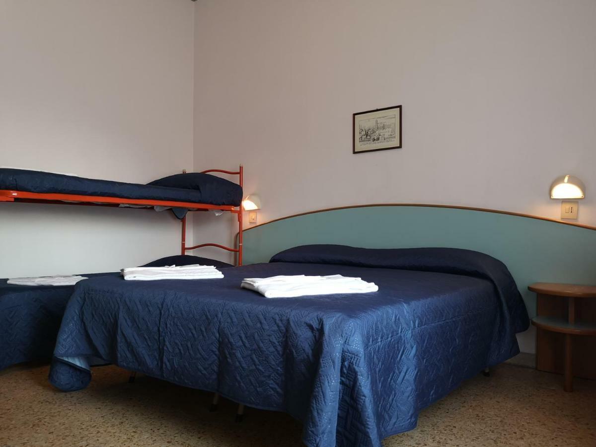 Villa Sorci Римини Экстерьер фото